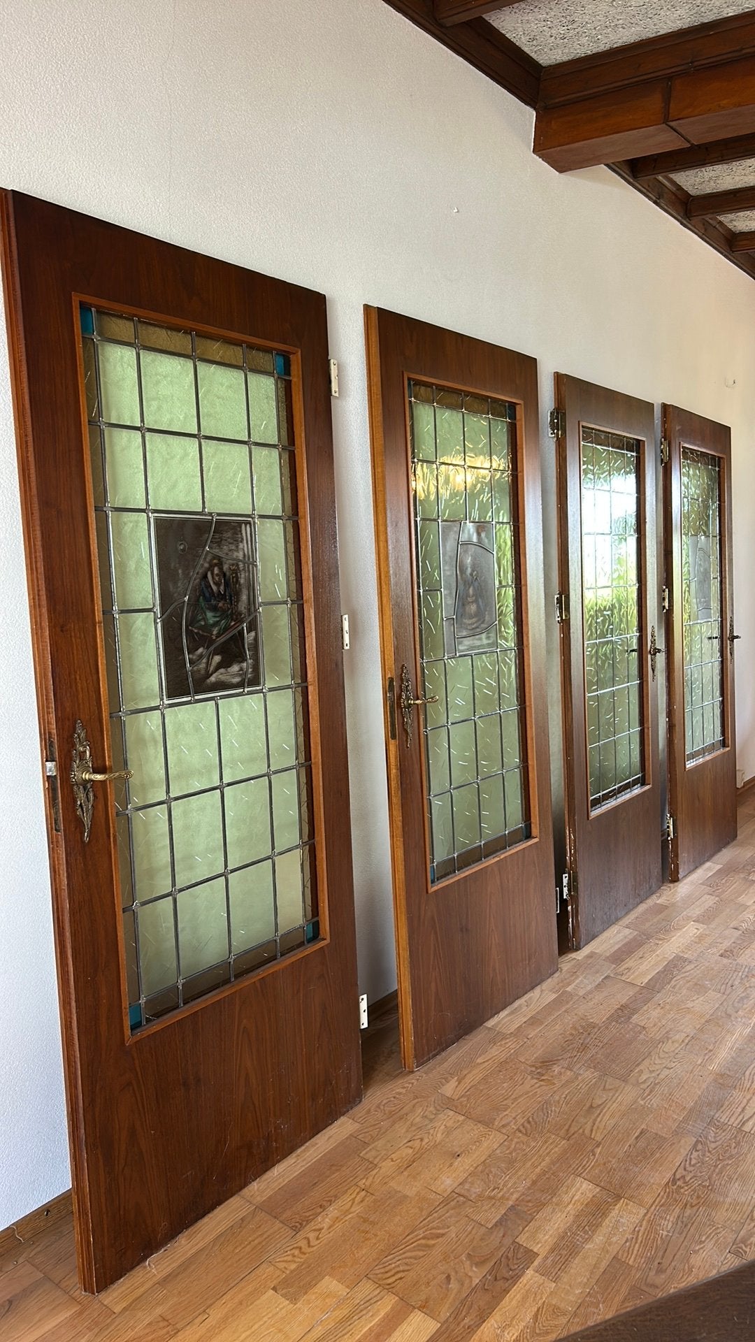Set van 4 glas in lood deuren, Ophalen