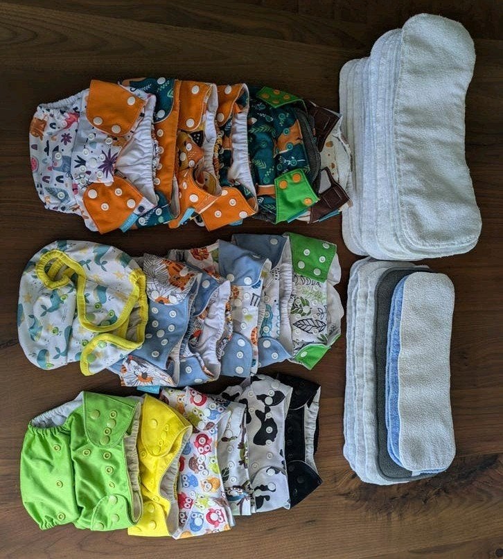 Set wasbare luiers met inleggers - diverse prints, Ophalen, Gebruikt