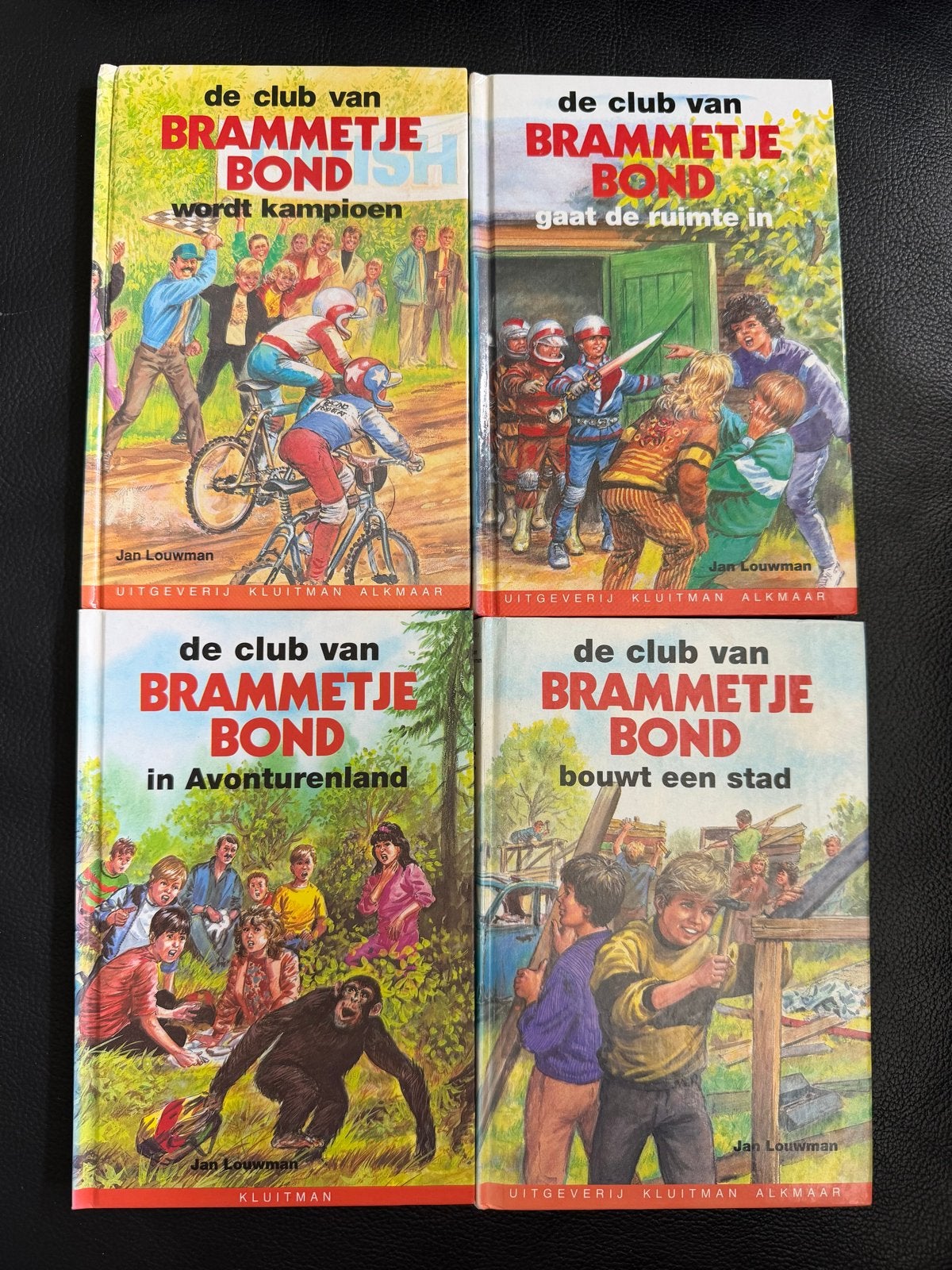 De Club van Brammetje Bond - 4 boeken set, Boeken, Ophalen of Verzenden, Gelezen, Fictie algemeen