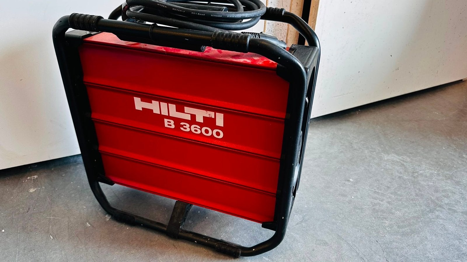 Hilti B 3600 mobiele stroomcentrale, Ophalen, Gebruikt