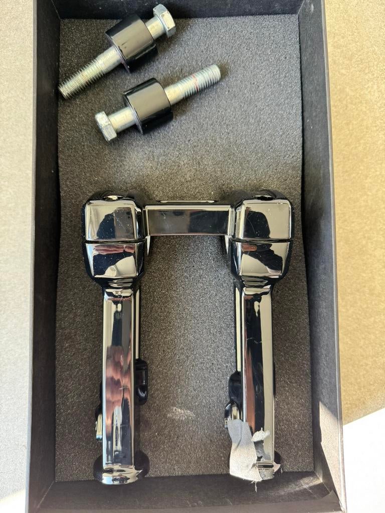 Harley-Davidson Road Glide 6” Risers + Top Clamp (2023.5+), Ophalen of Verzenden, Gebruikt