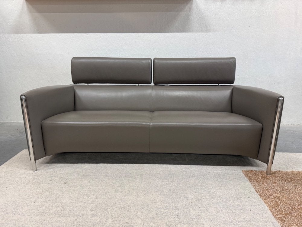 Nieuwstaat Leolux Goncharov 3 Zits Bank Taupe leer Design, Leolux, Info@leolux.nl, Driepersoons, Ophalen of Verzenden