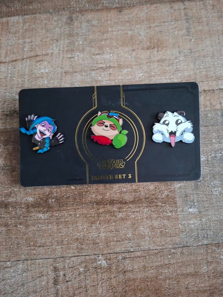 League of Legends Emote Set 3 Pins - Jinx, Teemo, Poro, Verzamelen, Ophalen of Verzenden, Nieuw, Figuurtje, Speldje of Pin