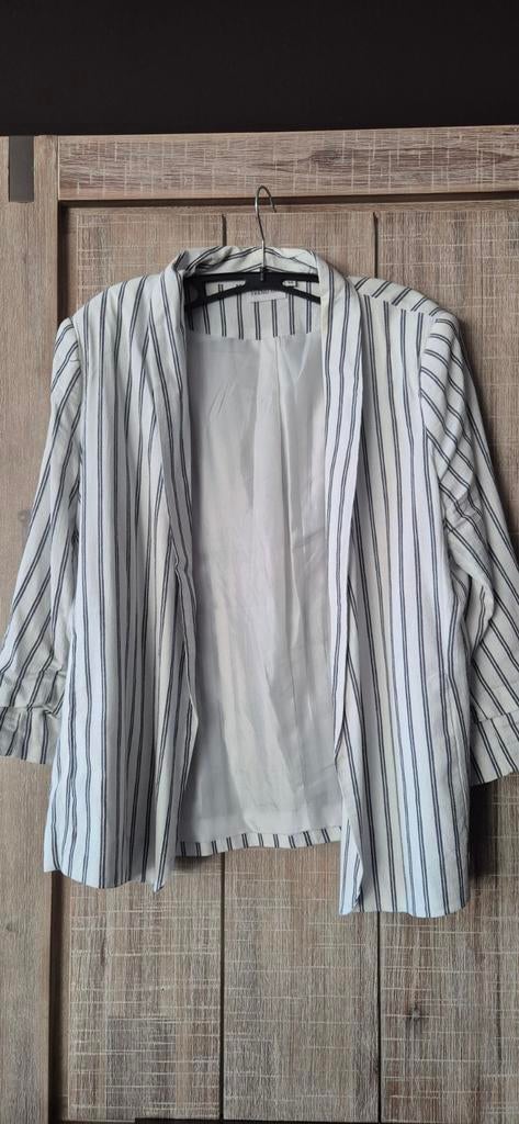 TrendOne Blazer- mt44, Ophalen of Verzenden, Zo goed als nieuw, Maat 42/44 (L), Blauw
