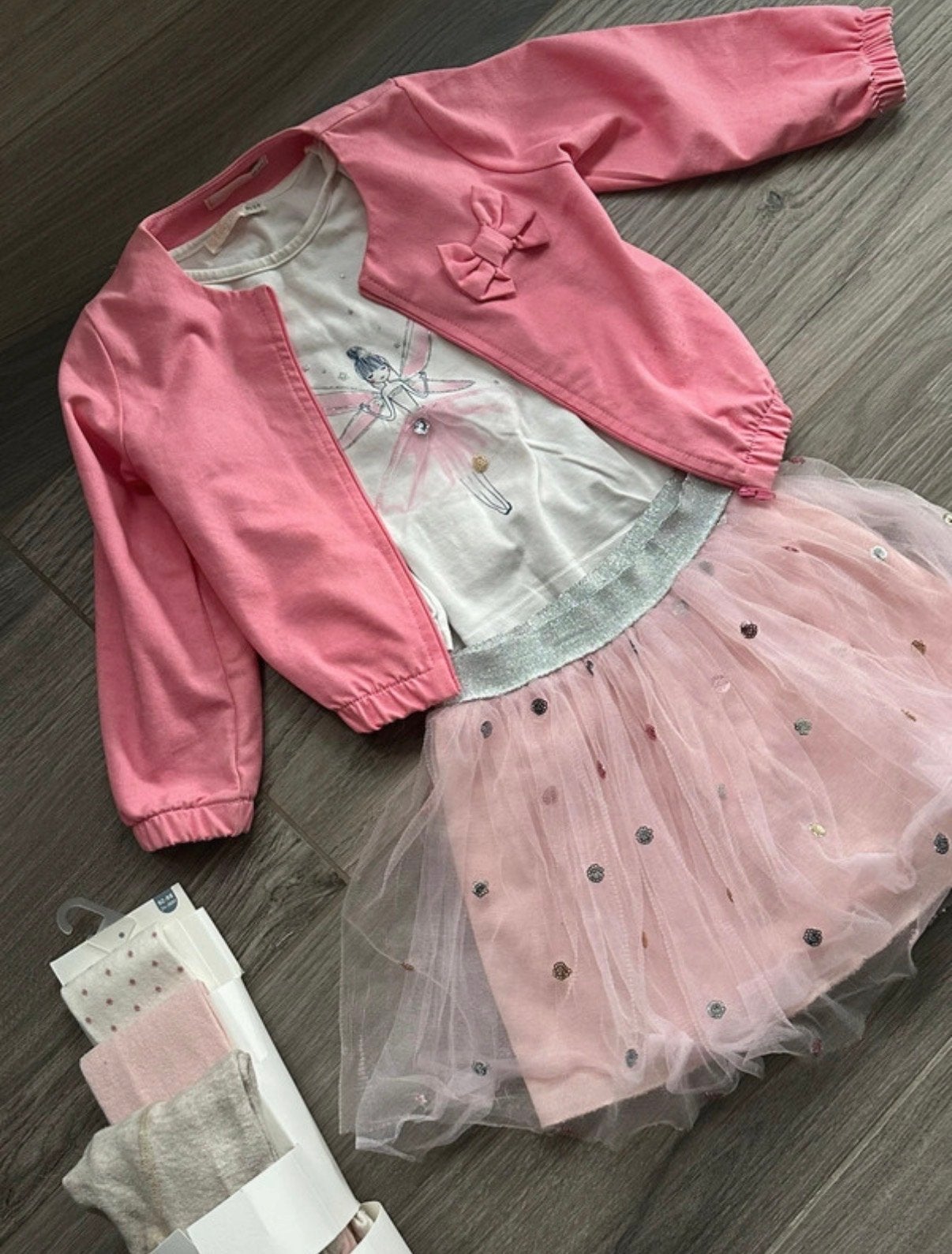 Mooi setje: roze vestje, shirt en tule rokje (z.g.a.n.), Ophalen of Verzenden, Zo goed als nieuw, Meisje