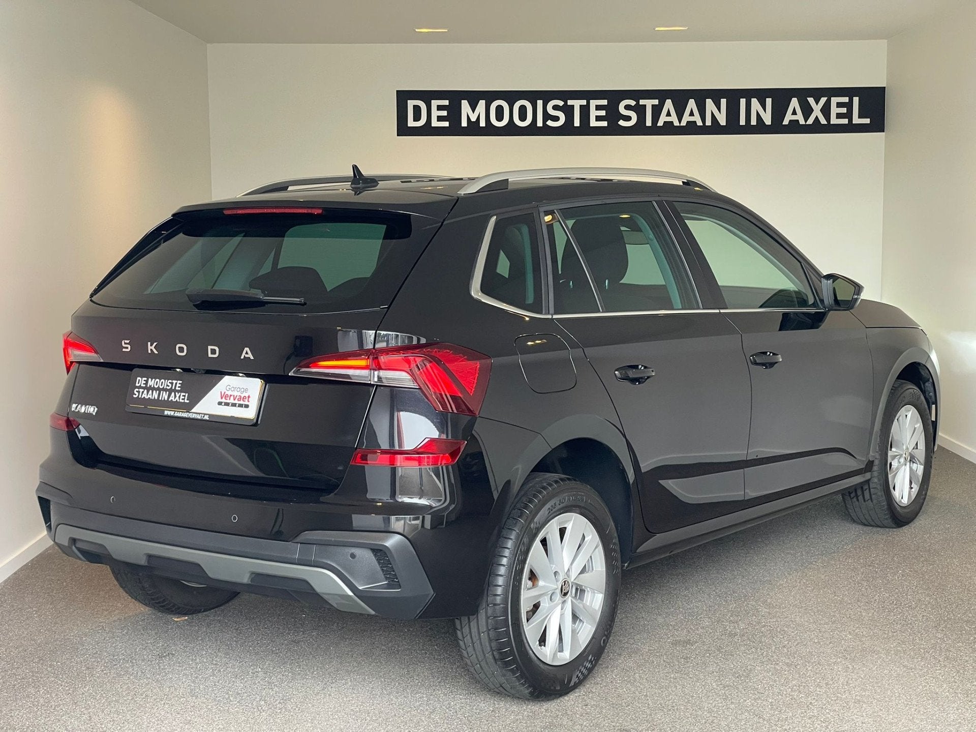 Skoda Kamiq 1.0 TSI Business Edition, Stof, Gebruikt, Automatische klimaatregeling, Zwart