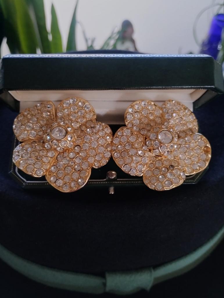 Vintage Yves Saint Laurent YSL parure klip oorbellen, Sieraden, Tassen en Uiterlijk, Oorbellen, Ophalen of Verzenden, Zwart, Overige materialen