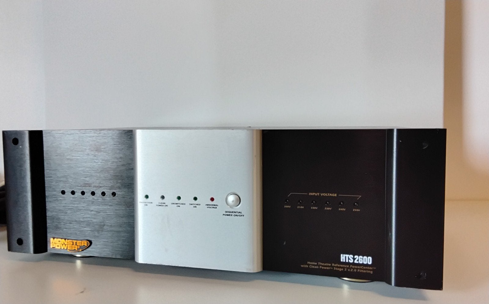 Monster Power HTS 2600 Home Theater Referentie PowerCenter, Overige merken, Overige systemen, Ophalen of Verzenden, Zo goed als nieuw