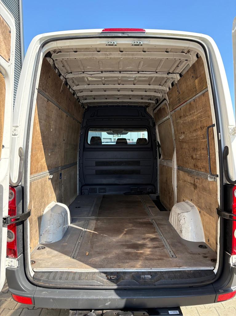 Volkswagen Crafter 50 2.0 TDI L2H1 BM, Auto's, Bestelauto's, Euro 5, Zwart, Volkswagen, Wit
