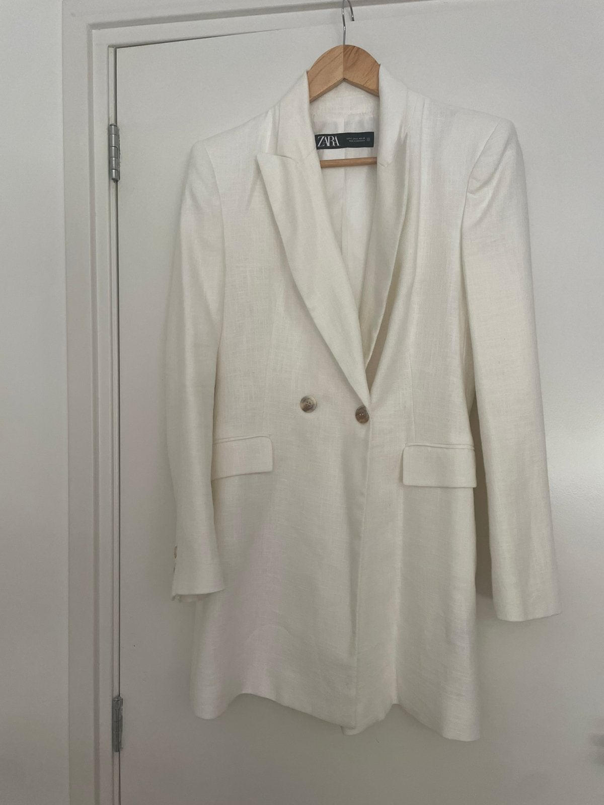 Zara witte lang blazer maat S, Kleding | Dames, Verzenden, Wit, Zo goed als nieuw, Jasje