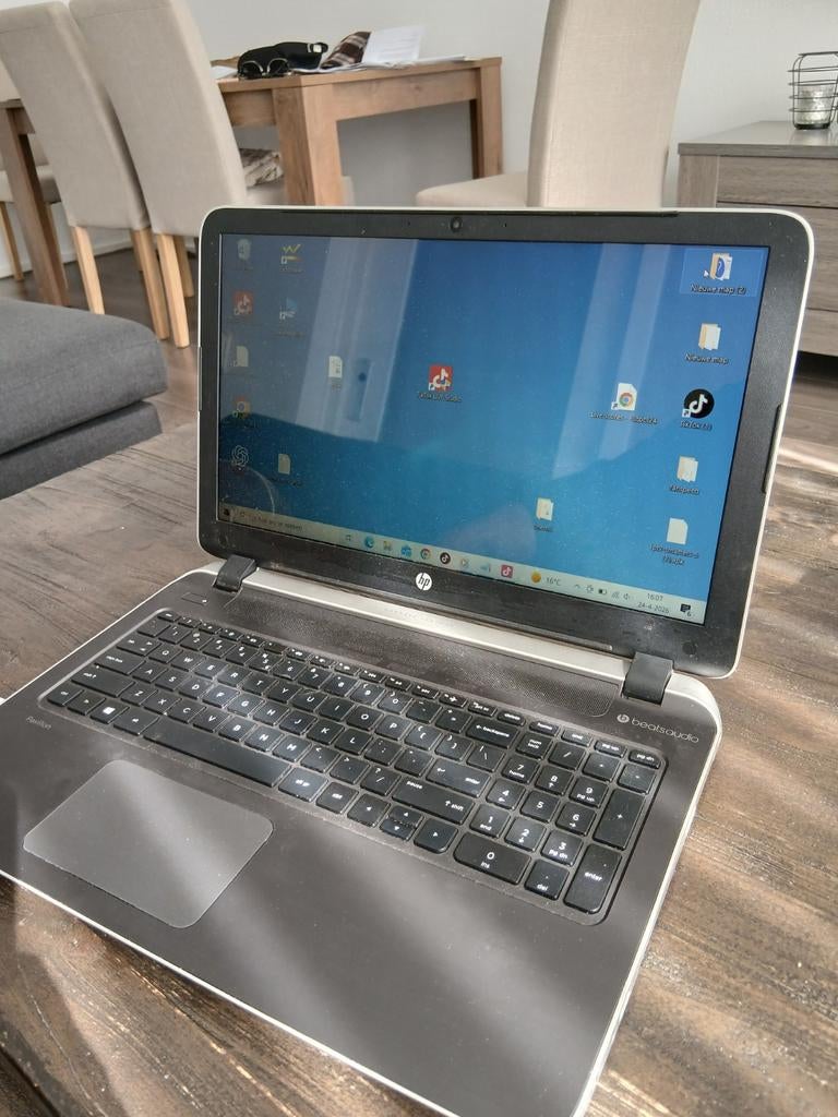 Hp beatsoudioLaptop nieuwe accu, Ophalen of Verzenden, Zo goed als nieuw, 15 inch, 2 tot 3 Ghz