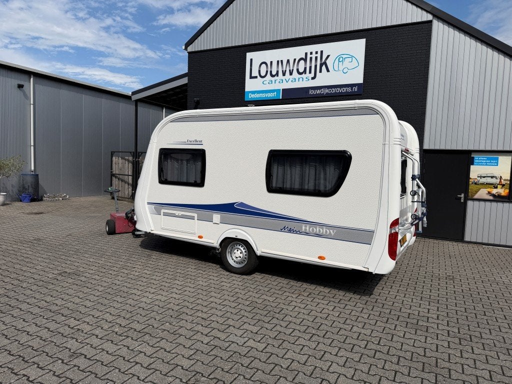 HOBBY Excellent 400 SF ’09 (Mover, Vastbed), Caravans en Kamperen, Caravans, Vast bed, Hobby, Bedrijf, Treinzit