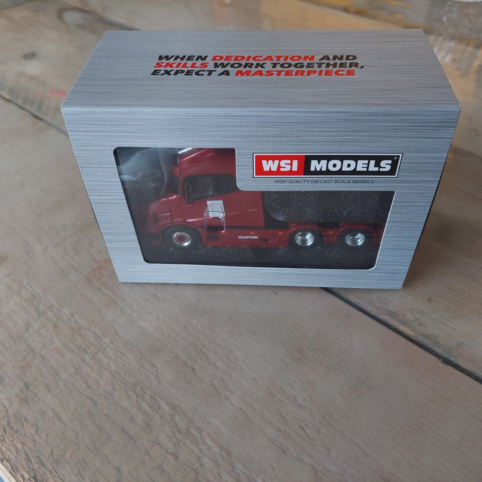 Volvo VT5 schaal 1:50 WSI Nieuw, 1:50 of kleiner, Italeri, Nieuw, Ophalen of Verzenden