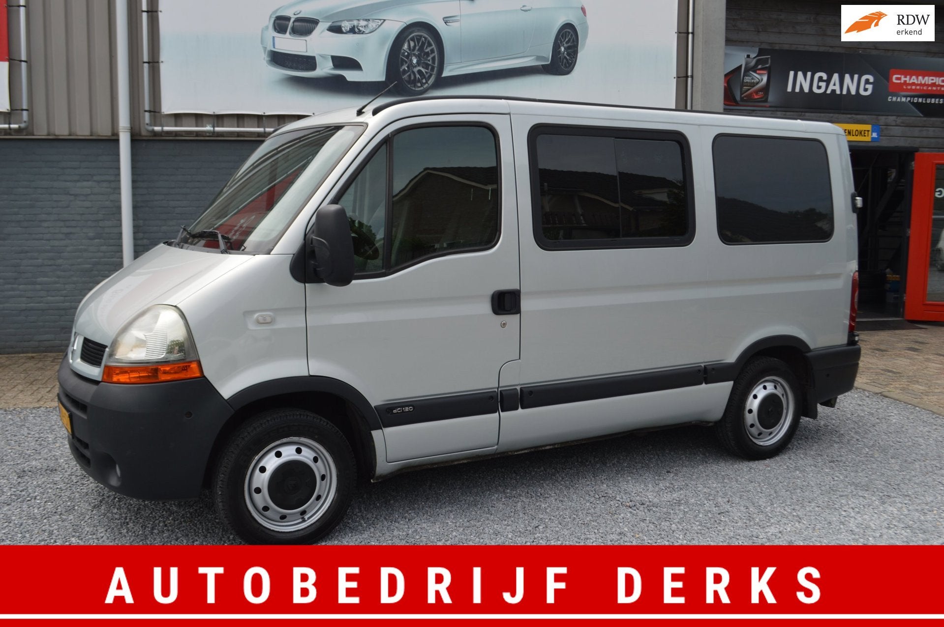 Renault Master 2.5dCi Automaat Rolstoel / Invalide Auto Rols, Stof, Gebruikt, 4 cilinders, 2260 kg