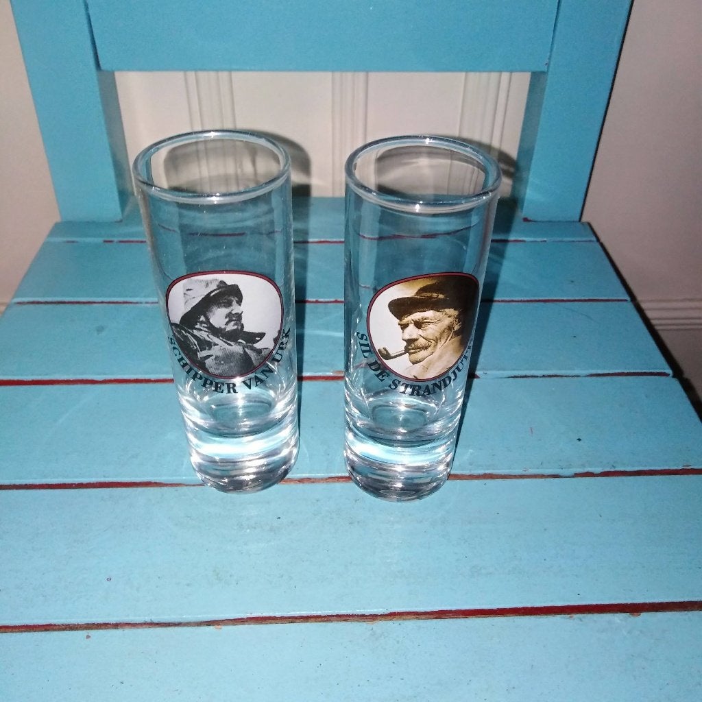 Borrelglaasjes met hollandse afbeeldingen 5 stuks, Ophalen, Gebruikt, Borrel- of Shotglas