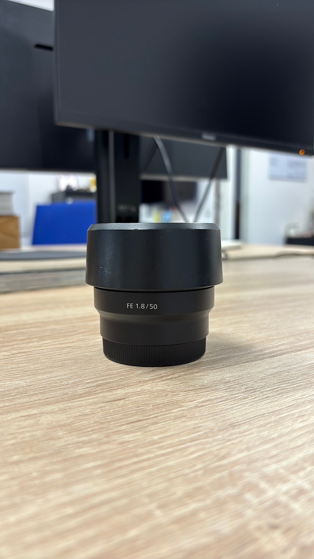 Sony FE 50mm f/1.8, Ophalen of Verzenden, Zo goed als nieuw, Standaardlens
