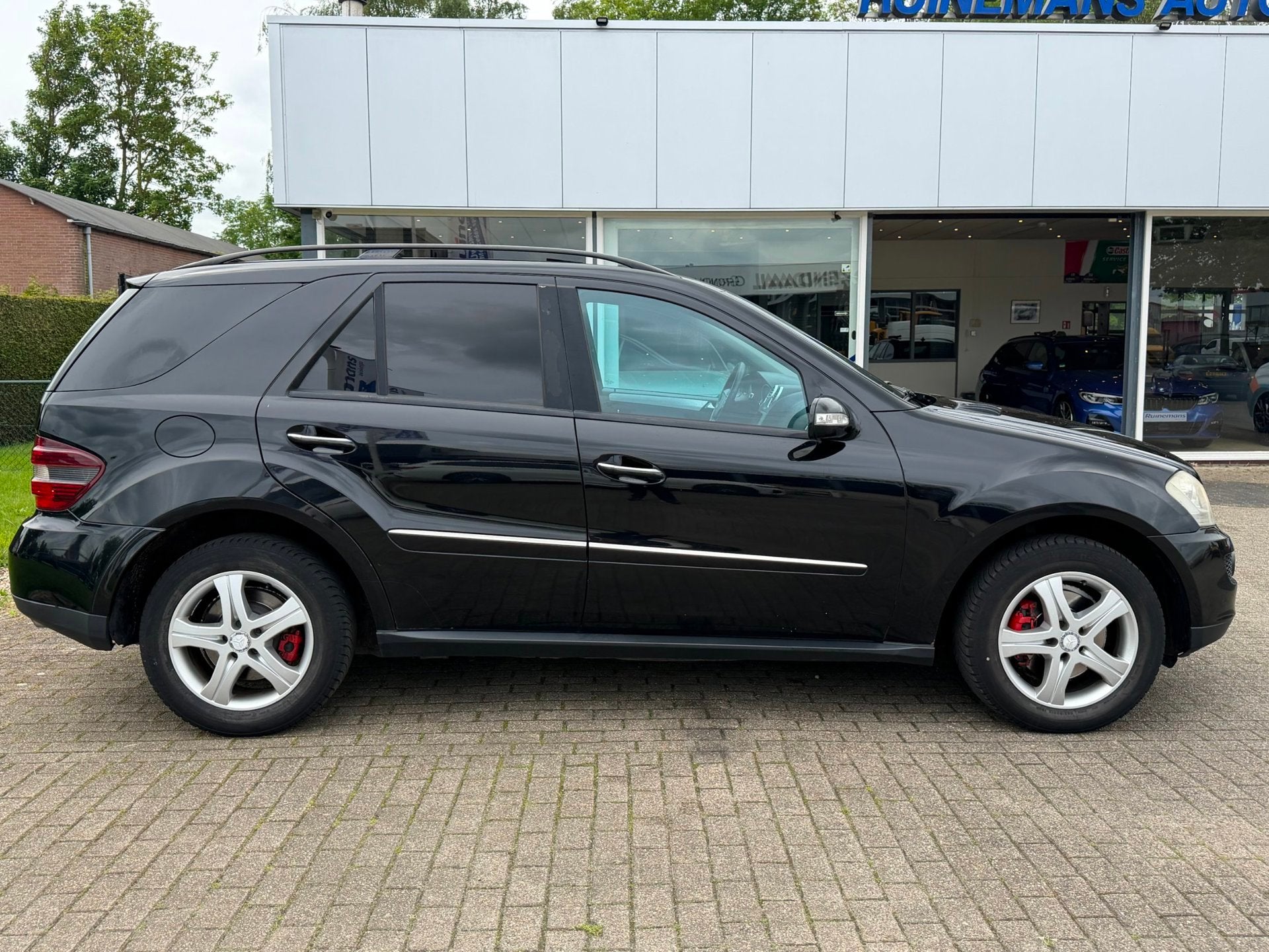 Mercedes-Benz M-klasse 280 CDI / GRIJS KENTEKEN / INRUIL KOO, Auto's, Automaat, 2095 kg, Gebruikt, Zwart