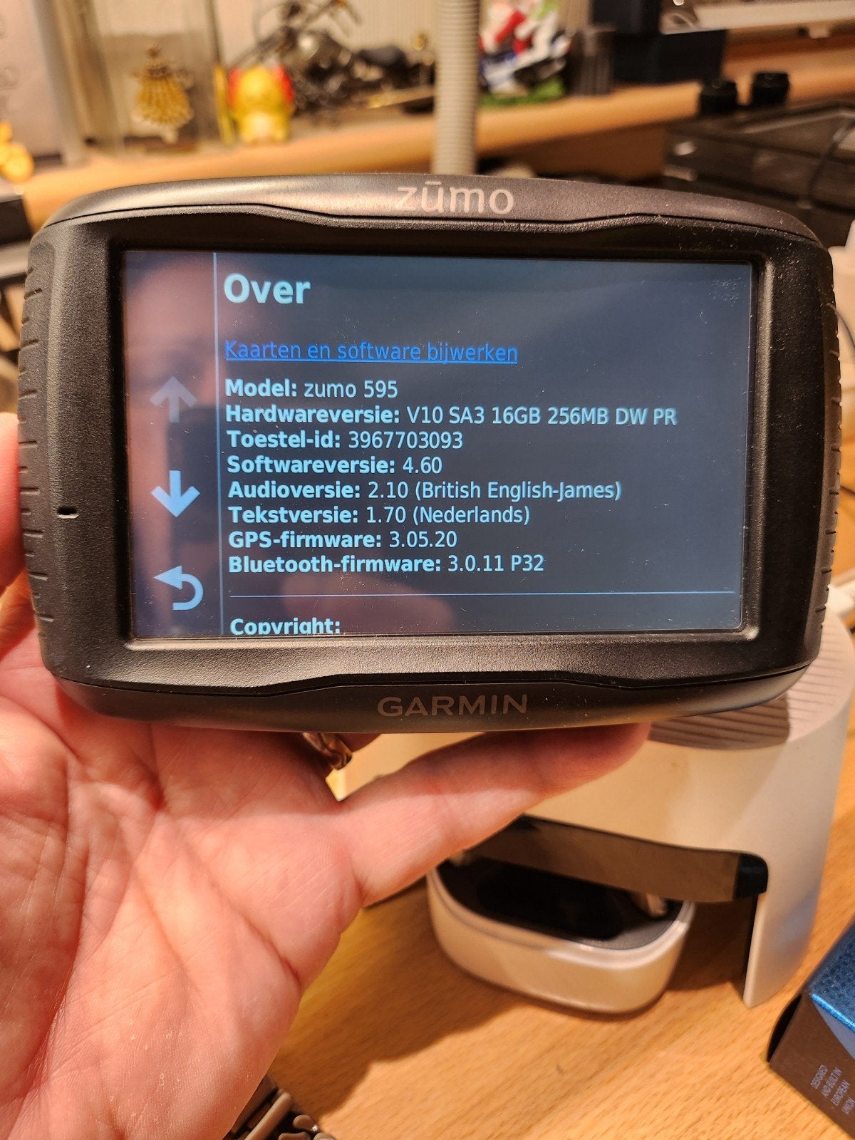 Garmin Zumo 595 navigatiesysteem inclusief montagesteun., Ophalen of Verzenden, Zo goed als nieuw