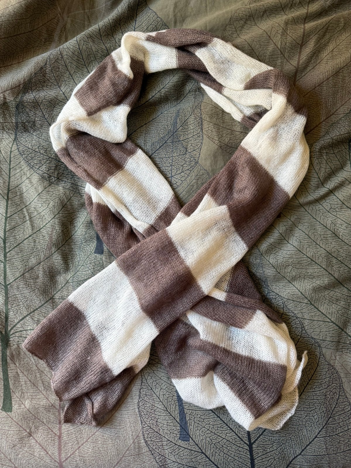 10days wollen mohair sjaal nieuw taupe roomwit, Kleding | Dames, Ophalen of Verzenden, Nieuw, Maat 42/44 (L), Sjaal