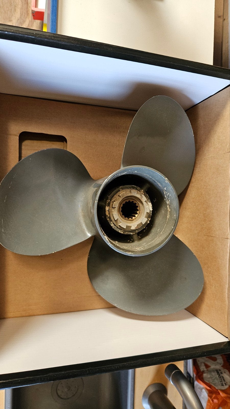 Honda buitenboordmotor schroef 13.75x13, Ophalen of Verzenden, Gebruikt, Motor en Techniek