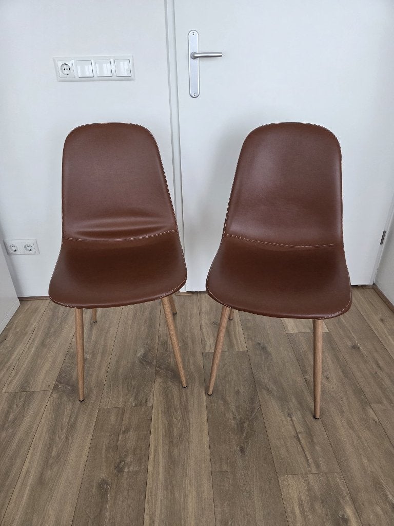 Eetkamerstoel - JONSTRUP (Jysk) - 4 stuks, Huis en Inrichting, Stoelen, Gebruikt, Vier, Kunststof, Metaal, Bruin, Ophalen