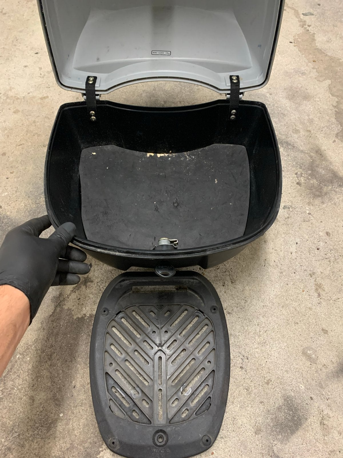 Kymco topkoffer (zonder sleutel), Ophalen of Verzenden, Gebruikt