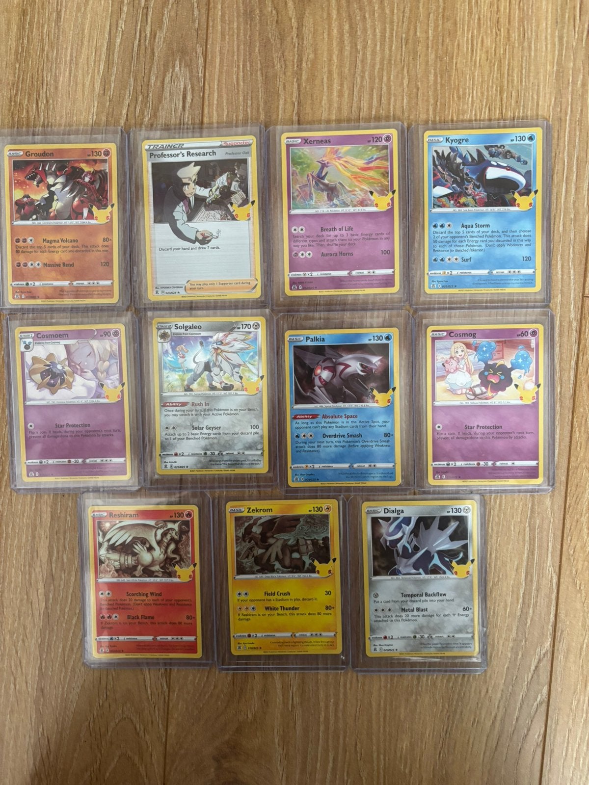 Pokemon celebrations kaarten - MINT, Verzenden, Zo goed als nieuw, Meerdere kaarten
