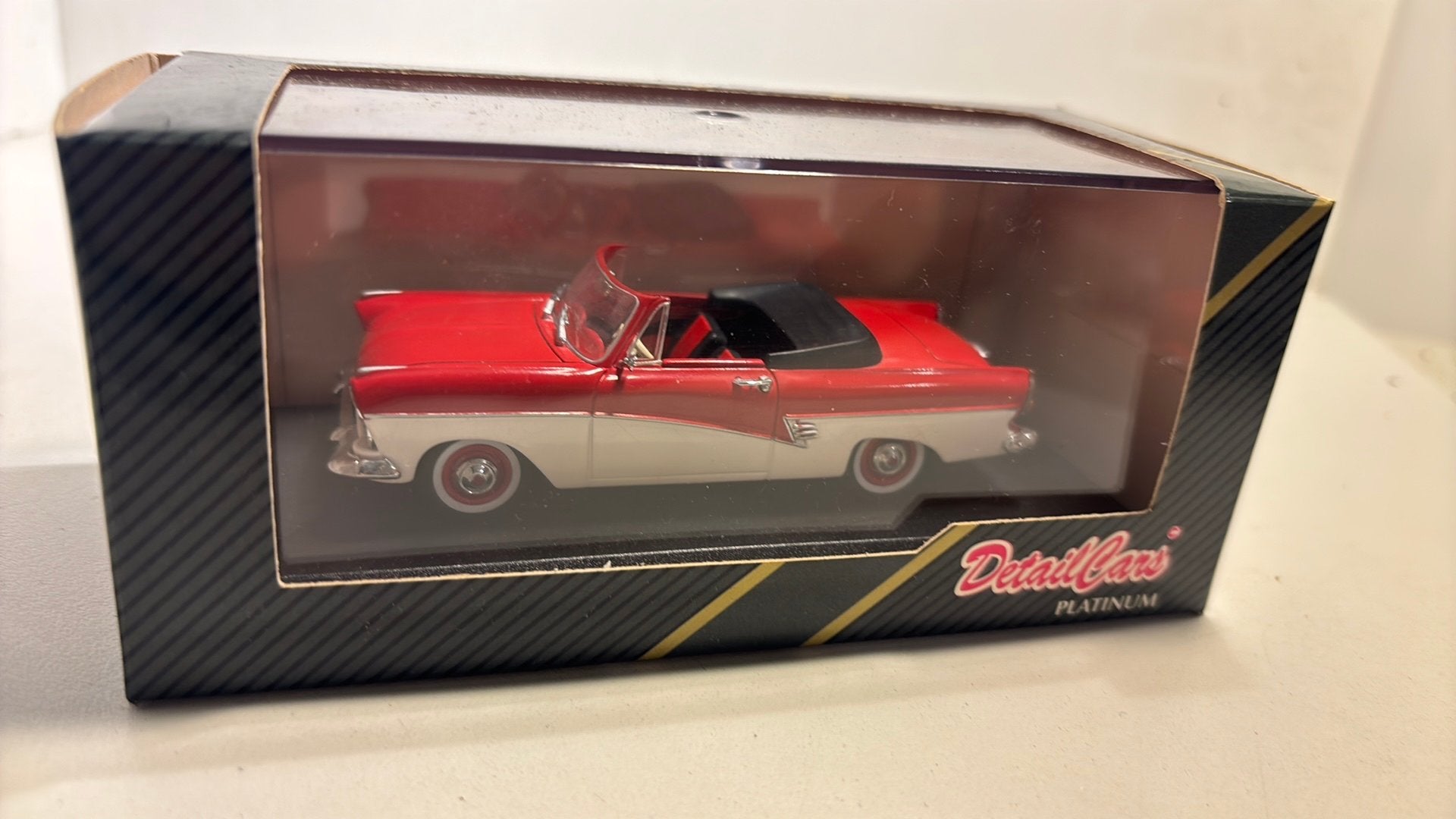 Ford taunus 17m 1957 red detailscars 1.43