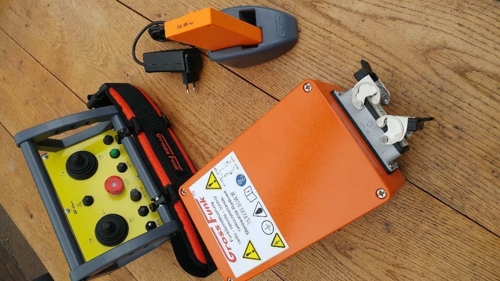 Grossfunk industriële afstandsbedieningen Gross Funk, Ophalen
