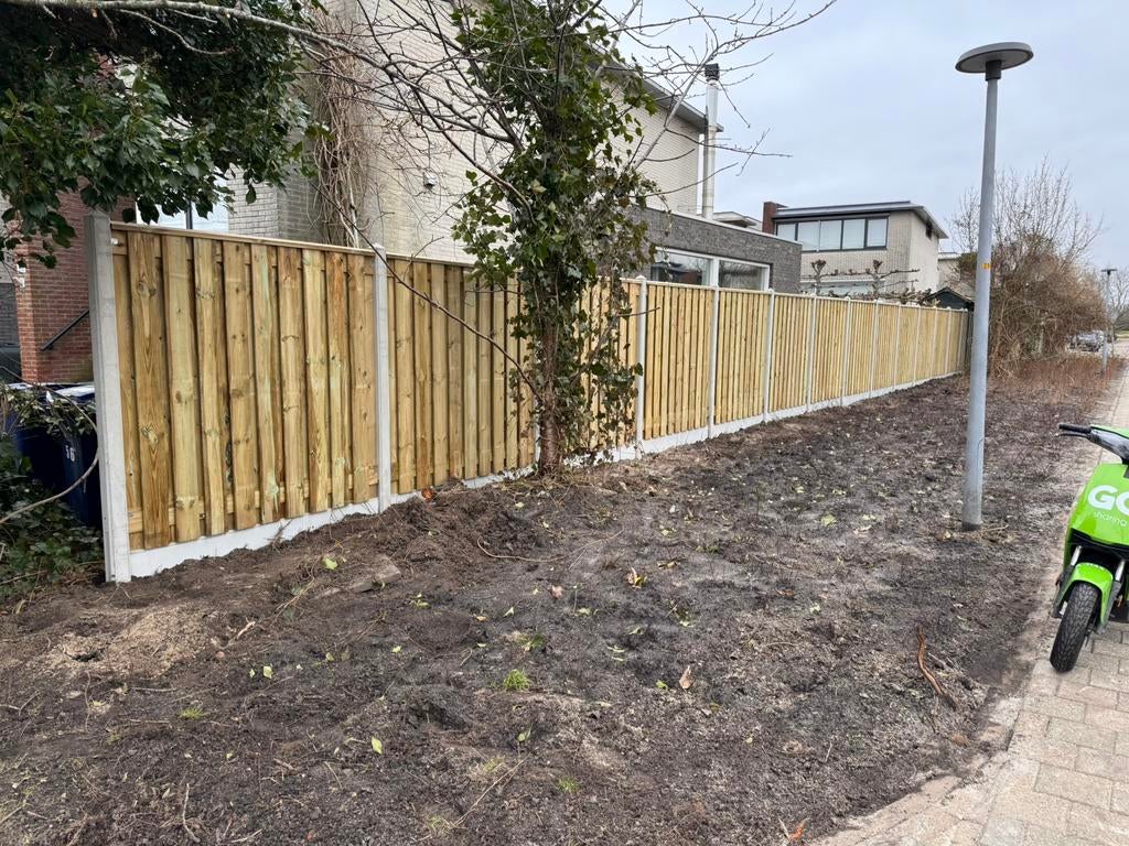 Foto 9 van HOUT BETON SCHUTTING Vanaf €95P/M met plaatsing!