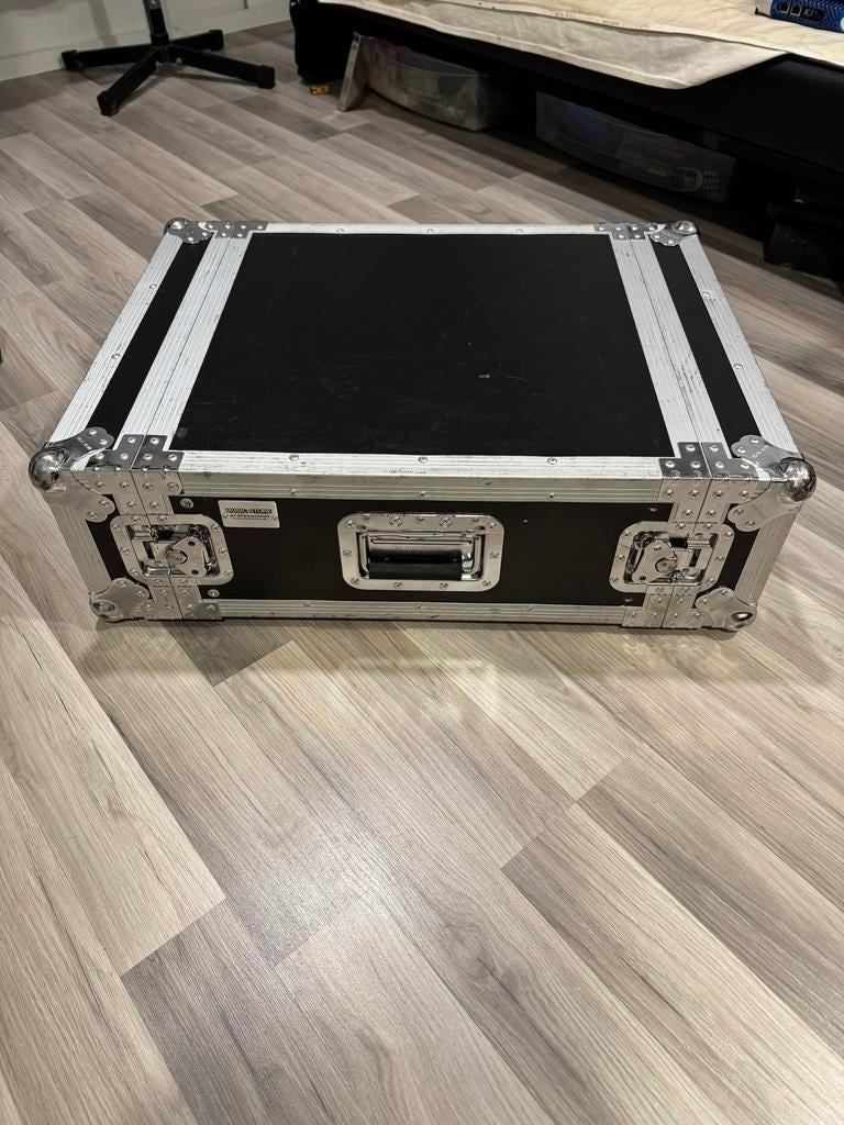 Flightcase 4HE - Rack Case(19inch), Muziek en Instrumenten, Behuizingen en Koffers, Zo goed als nieuw, Speaker of Versterker, Flightcase
