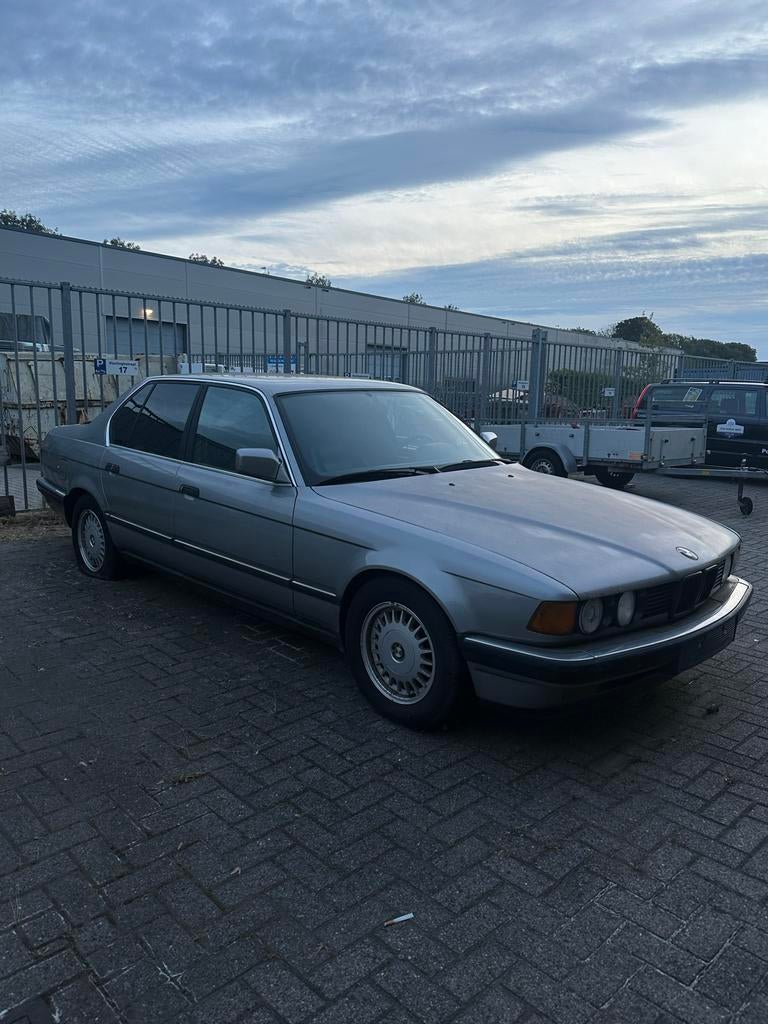 Bmw 730i e32 1987, foto 2