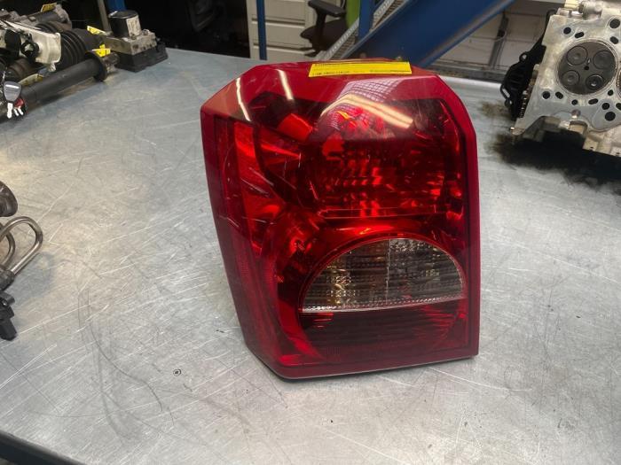 Achterlicht links van een Dodge Caliber, Auto-onderdelen, Verlichting, Gebruikt, -, -, Ophalen of Verzenden
