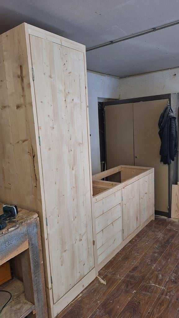 Keukenblok van terug gedroogd en geschaafd hout, Ophalen of Verzenden, Nieuw