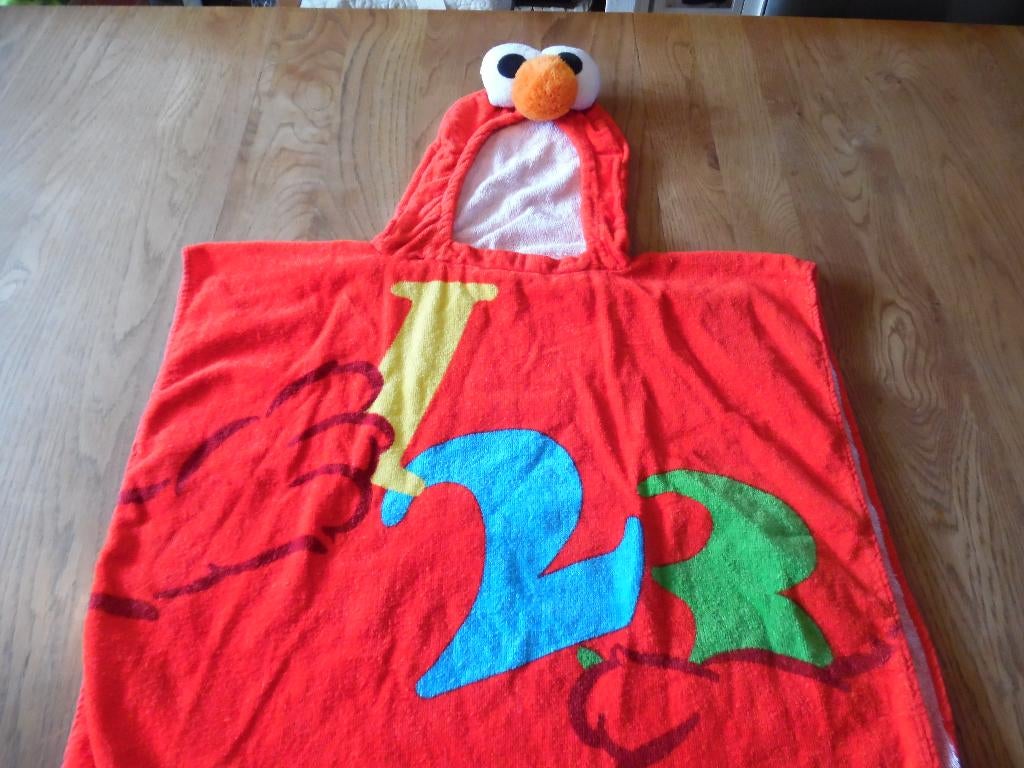 kinder  badcape met capuchon van Sesamstraat 60 - 60 cm, Ophalen of Verzenden, Gebruikt, One size