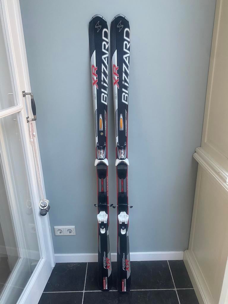 Blizzard ski 167 cm, 160 tot 180 cm, Zo goed als nieuw, Carve, Skiën