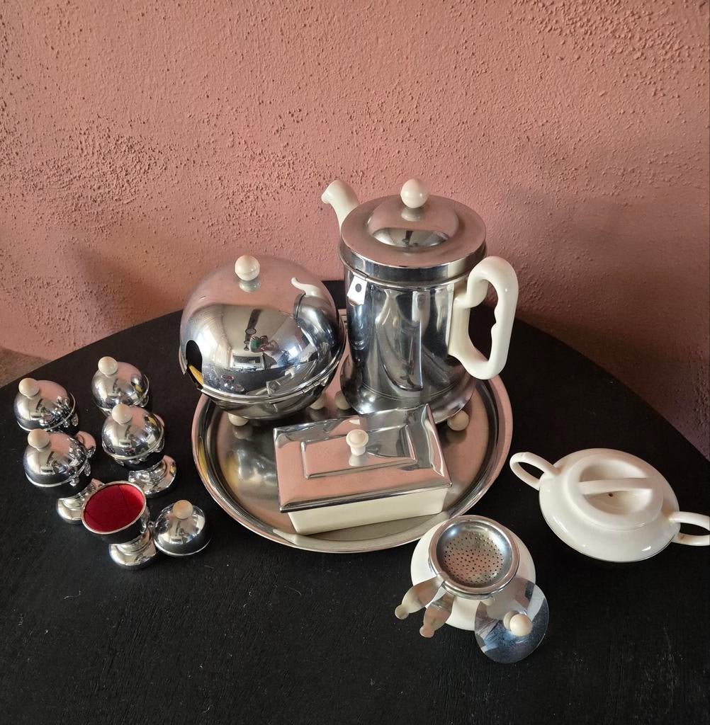 Vintage theeservies van Benraad, Ophalen
