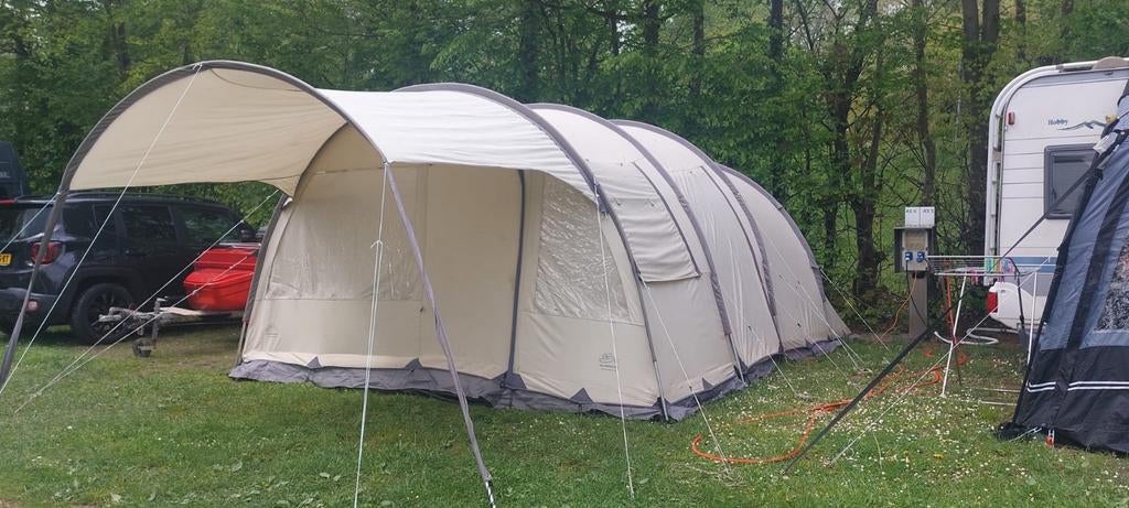 6 pers. Tunneltent, Ophalen, Zo goed als nieuw