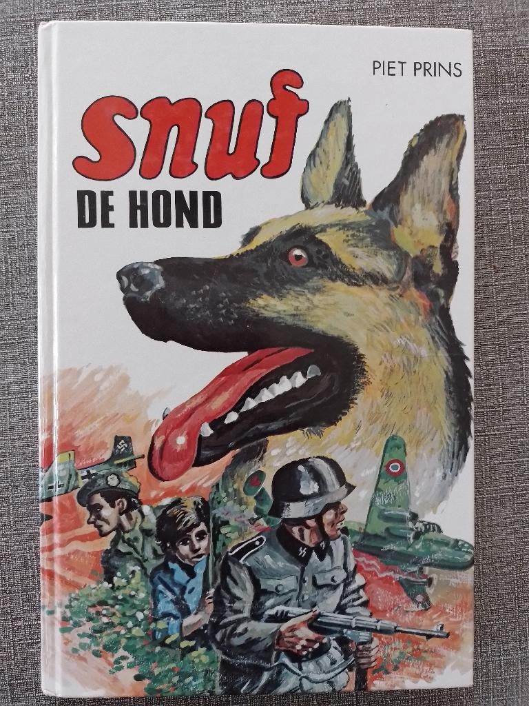 Boek Snuf de Hond Piet Prins, Boeken, Ophalen of Verzenden, Gelezen, Piet Prins, Fictie