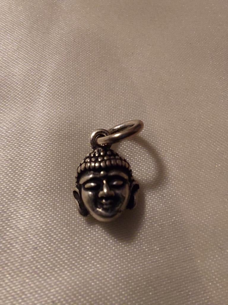 Zilveren Boeddha Bedel voor Armband of Ketting, Overige merken, Ophalen of Verzenden, Zo goed als nieuw, 1 bedel