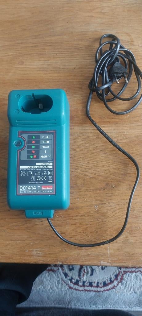 Makita DC1414 Accu Lader 7.2 - 14.4V, Ophalen of Verzenden, Gebruikt