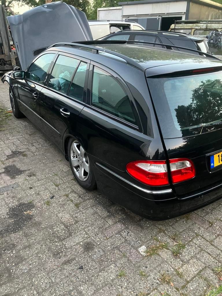 Mercedes w211 combie uit 2006 voor demontage, Ophalen of Verzenden, Gebruikt