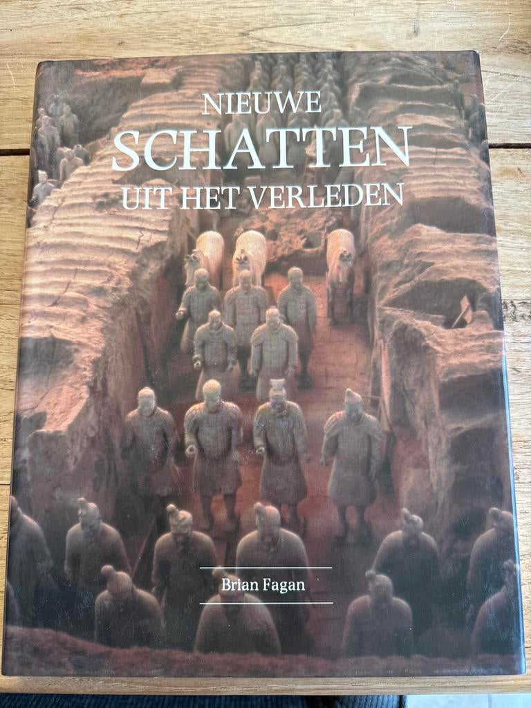 Nieuwe Schatten uit het Verleden - Brian Fagan, Ophalen of Verzenden, 20e eeuw of later, Zo goed als nieuw