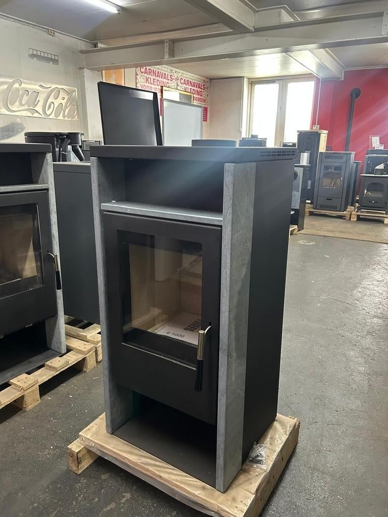 Nieuwe speksteenkachel kronos firefix 6.2 kw aanbieding, Huis en Inrichting, Kachels, Ophalen of Verzenden, Vrijstaand, Hout, Nieuw