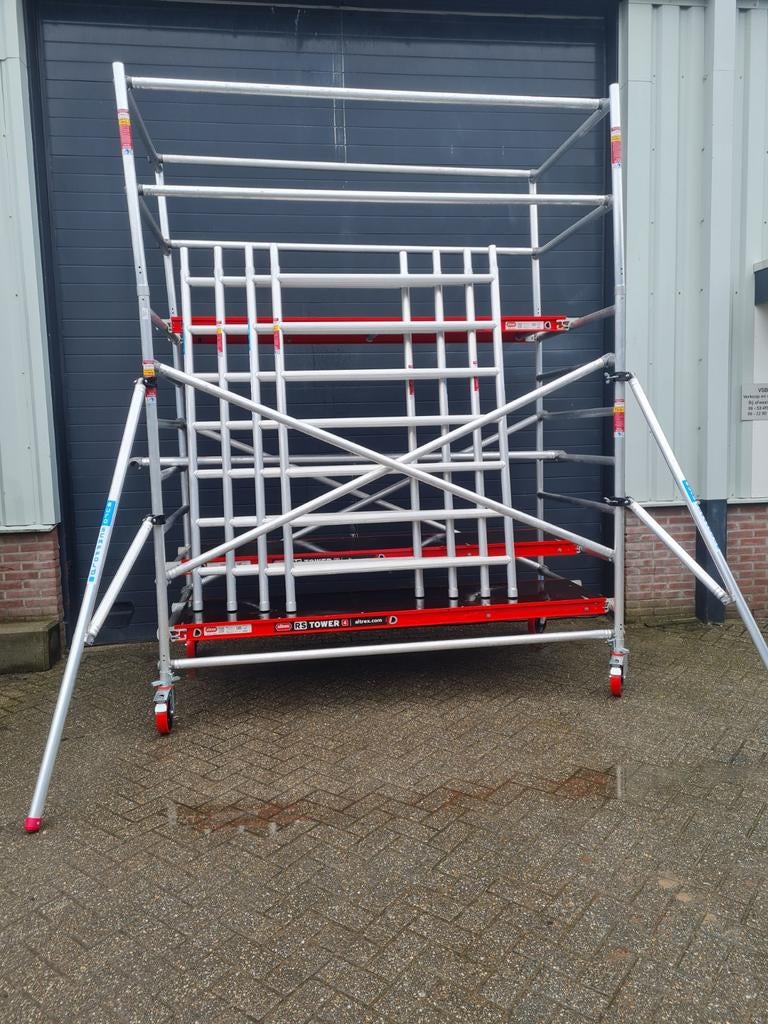 Altrex aluminium rolsteiger 1x gebruikt 1.35x2.45M 8M WH, Ophalen
