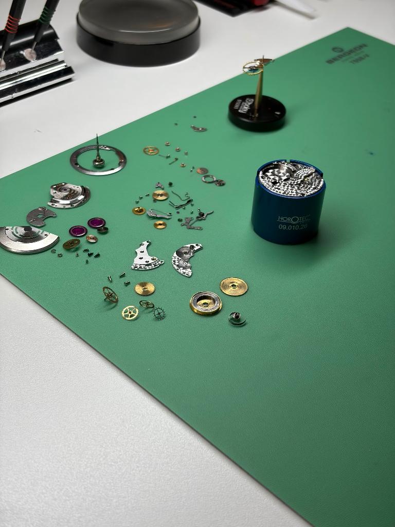 Professionele Horloge Service en Reparatie, Taxatie, Reparatie