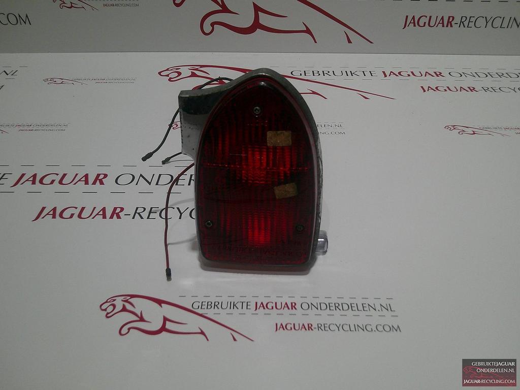 Achterlicht Jaguar XJ Serie 2 rechts (rood glas) New Old Sto, Auto-onderdelen, Gebruikt, -, -, Ophalen of Verzenden