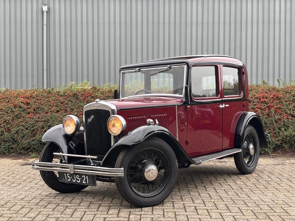 Austin 10/4 Saloon 1933 / Oldtimer / Klassieker / Pre-war!, Auto's, Zwart, Overige carrosserieën, Bedrijf, Geïmporteerd