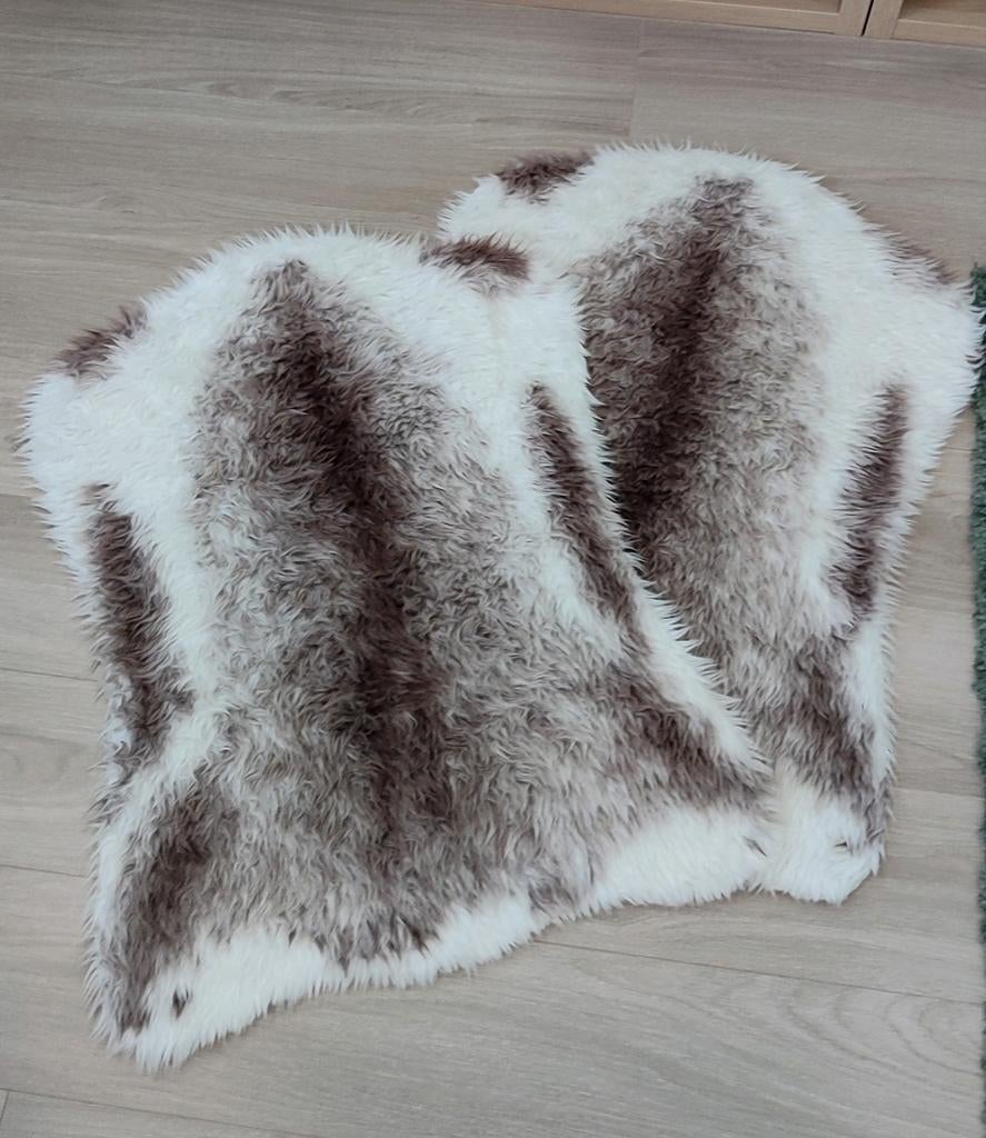 Vacht, vachtjes, kleedjes, vloerkleed, decoratie, Ophalen of Verzenden, Zo goed als nieuw