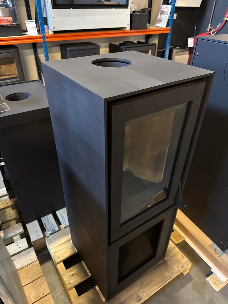 Moderne Houtkachel - Nieuwstaat Barbas Box 20-45, Huis en Inrichting, Kachels, Ophalen, Barbas, Houtkachel, Zo goed als nieuw